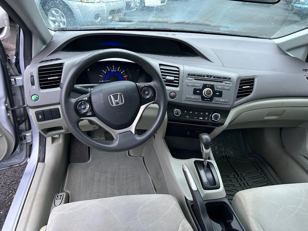 Honda Civic Sdn 4dr Auto LX 2012
