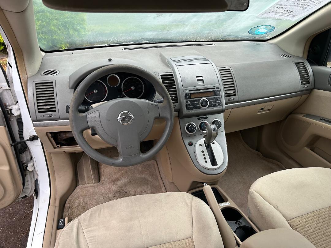 Nissan Sentra 4dr Sdn I4 CVT 2.0 2008