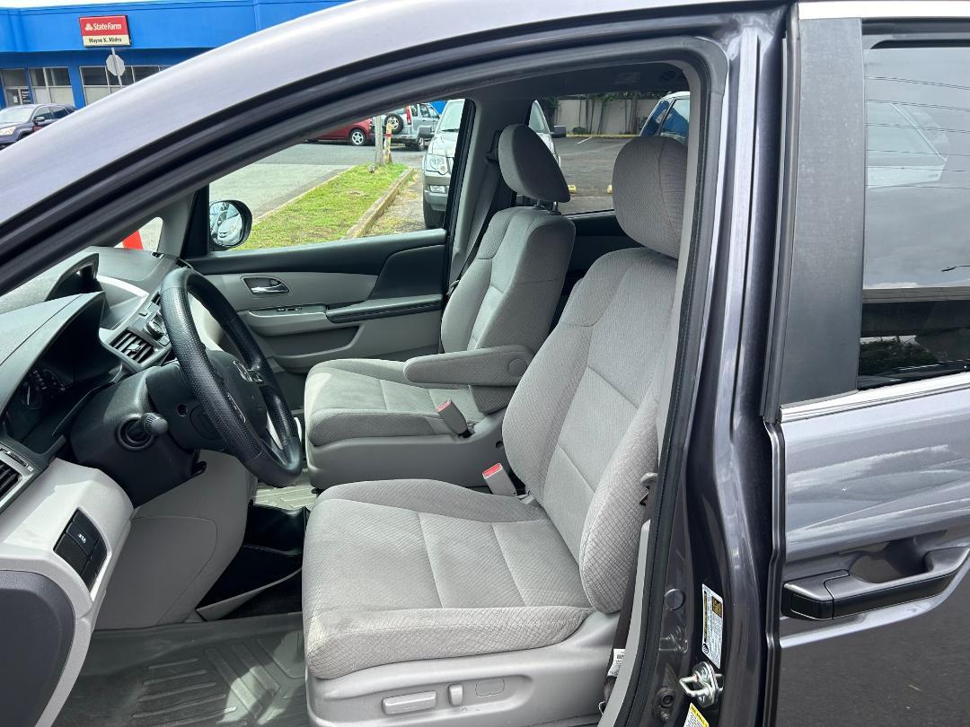 Honda Odyssey 5dr LX 2015