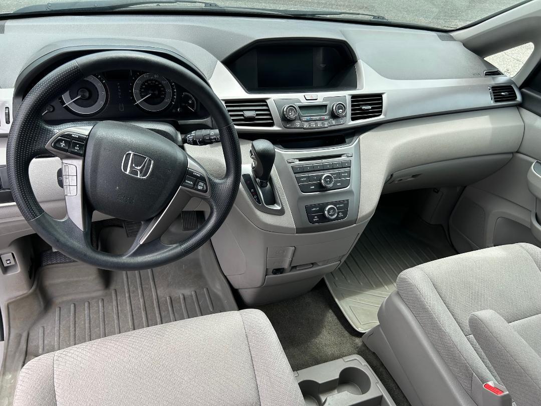 Honda Odyssey 5dr LX 2015