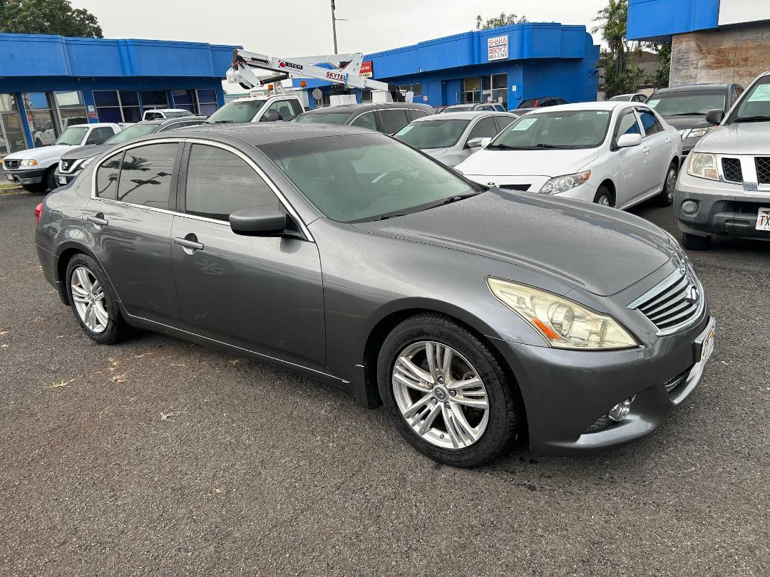 Infiniti G37 Sedan 4dr Journey RWD 2013