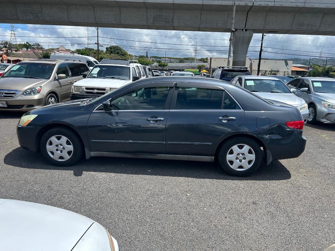 Honda Accord Sdn LX AT 2005