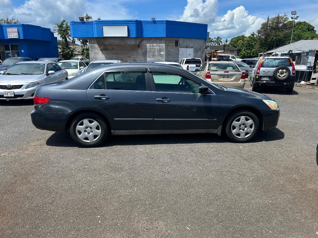 Honda Accord Sdn LX AT 2005
