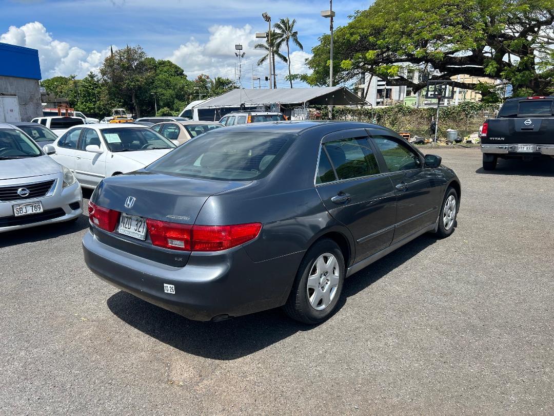 Honda Accord Sdn LX AT 2005