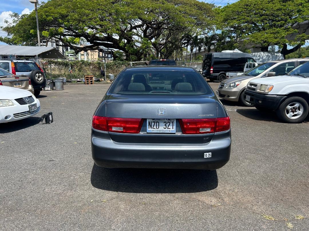 Honda Accord Sdn LX AT 2005
