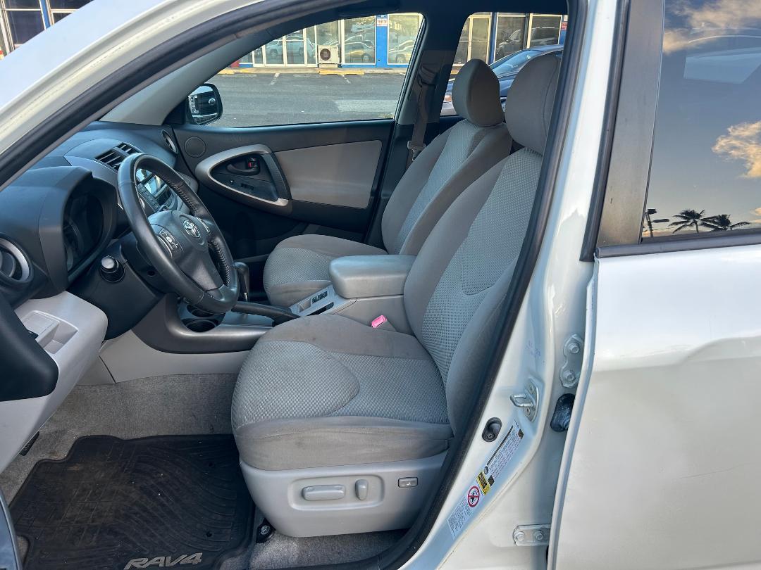 Toyota RAV4 2WD 4dr 4-cyl Limited (Natl) 2007