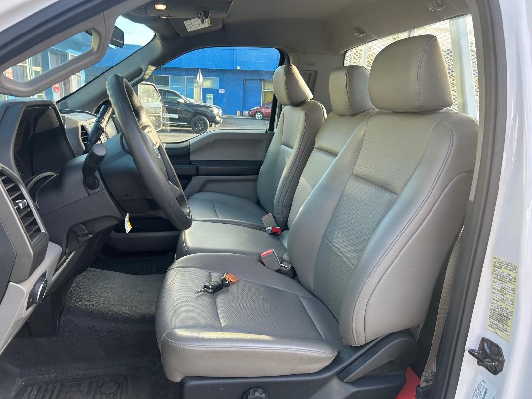 Ford Super Duty F-550 DRW XLT 2WD Reg Cab 145" WB 60" CA 2018