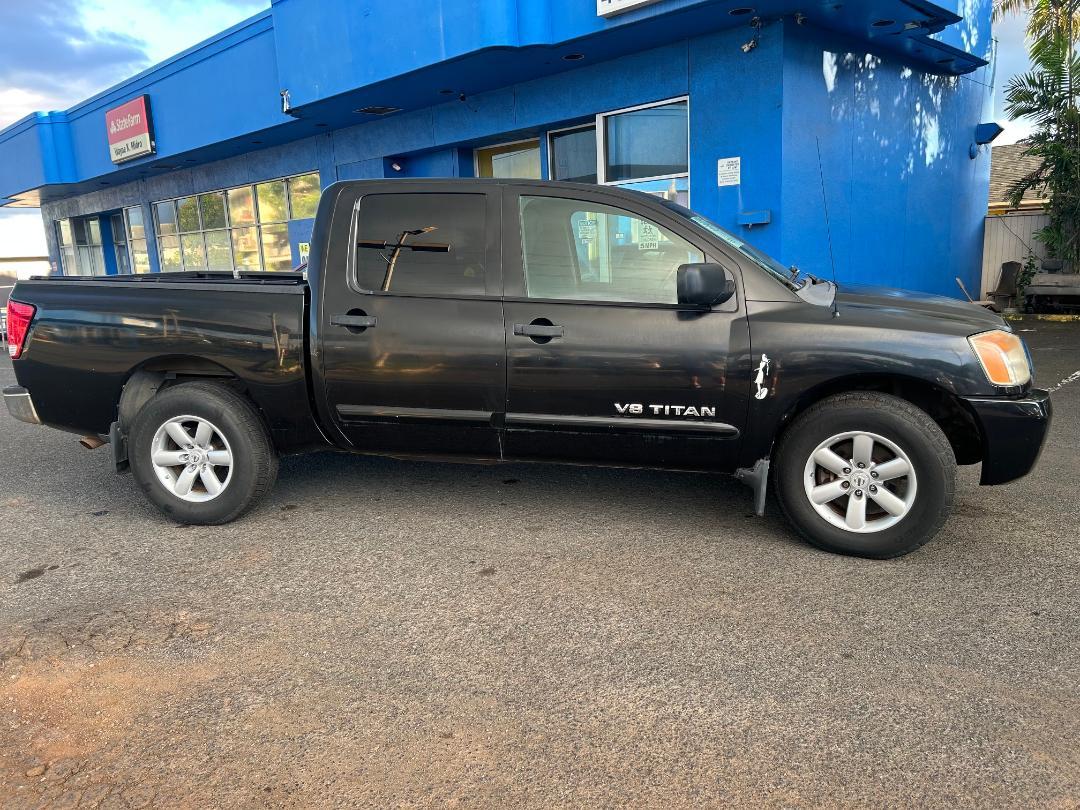 Nissan Titan 2WD Crew Cab SWB LE 2008