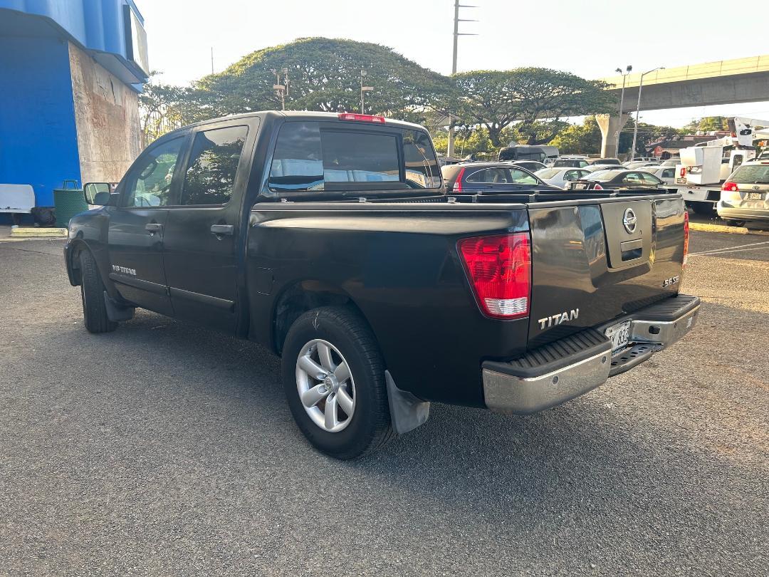 Nissan Titan 2WD Crew Cab SWB LE 2008