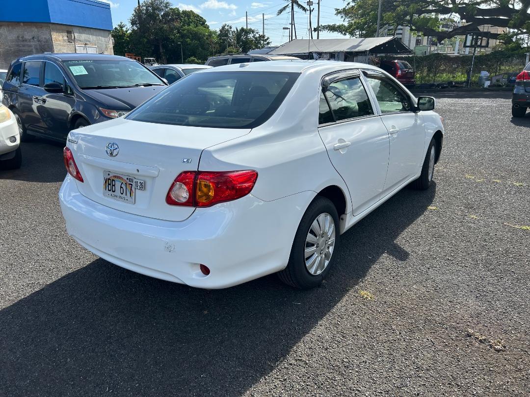 Toyota Corolla 4dr Sdn LE Auto 2010