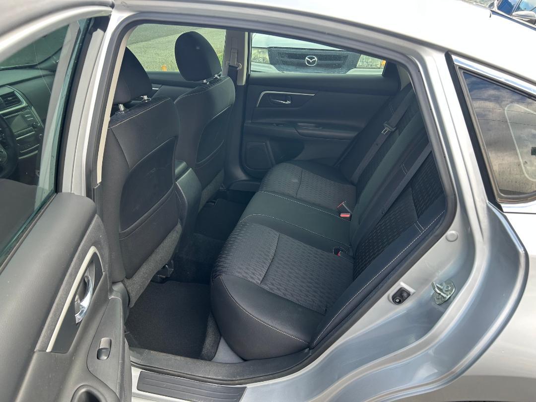 Nissan Altima 2.5 SV Sedan 2018