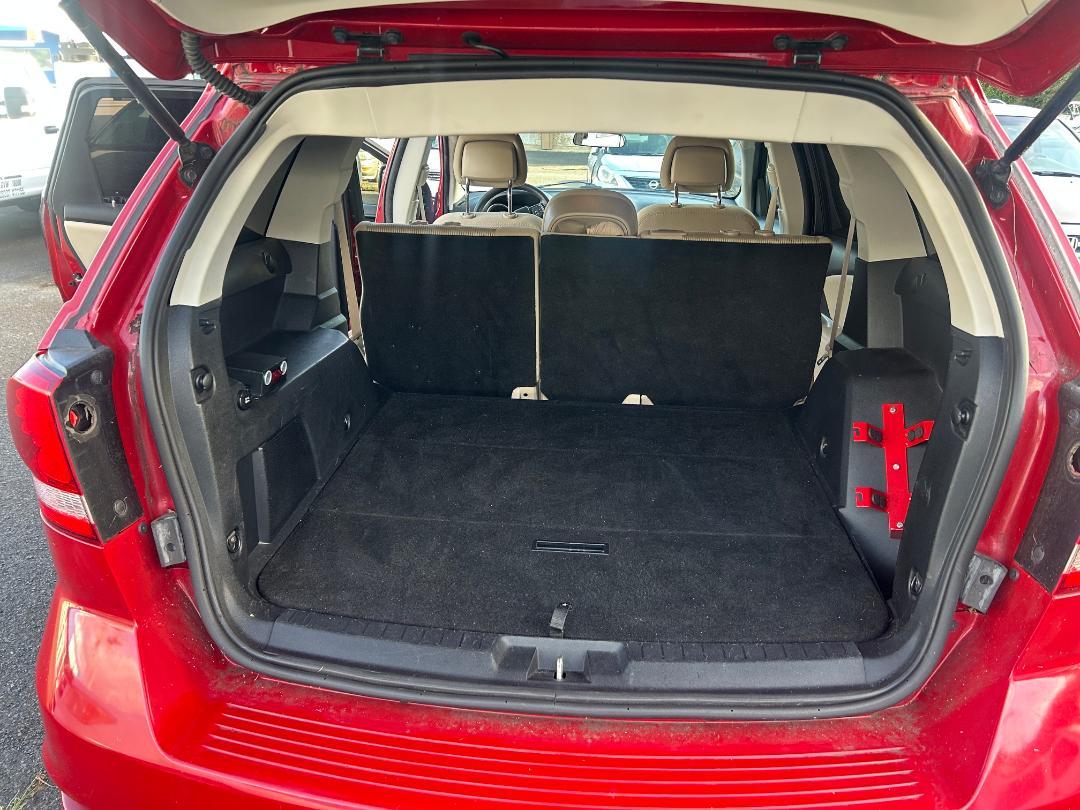 Dodge Journey FWD 4dr SXT 2014