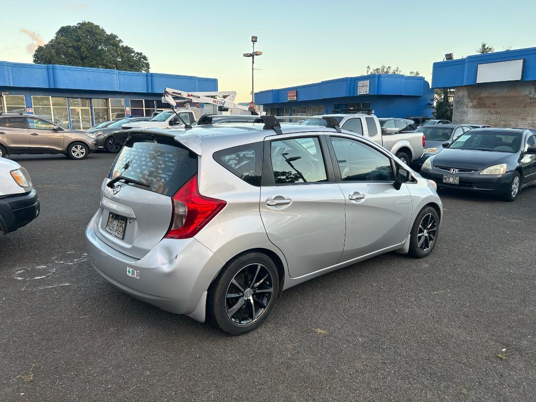 Nissan Versa Note 5dr HB Manual 1.6 S 2015