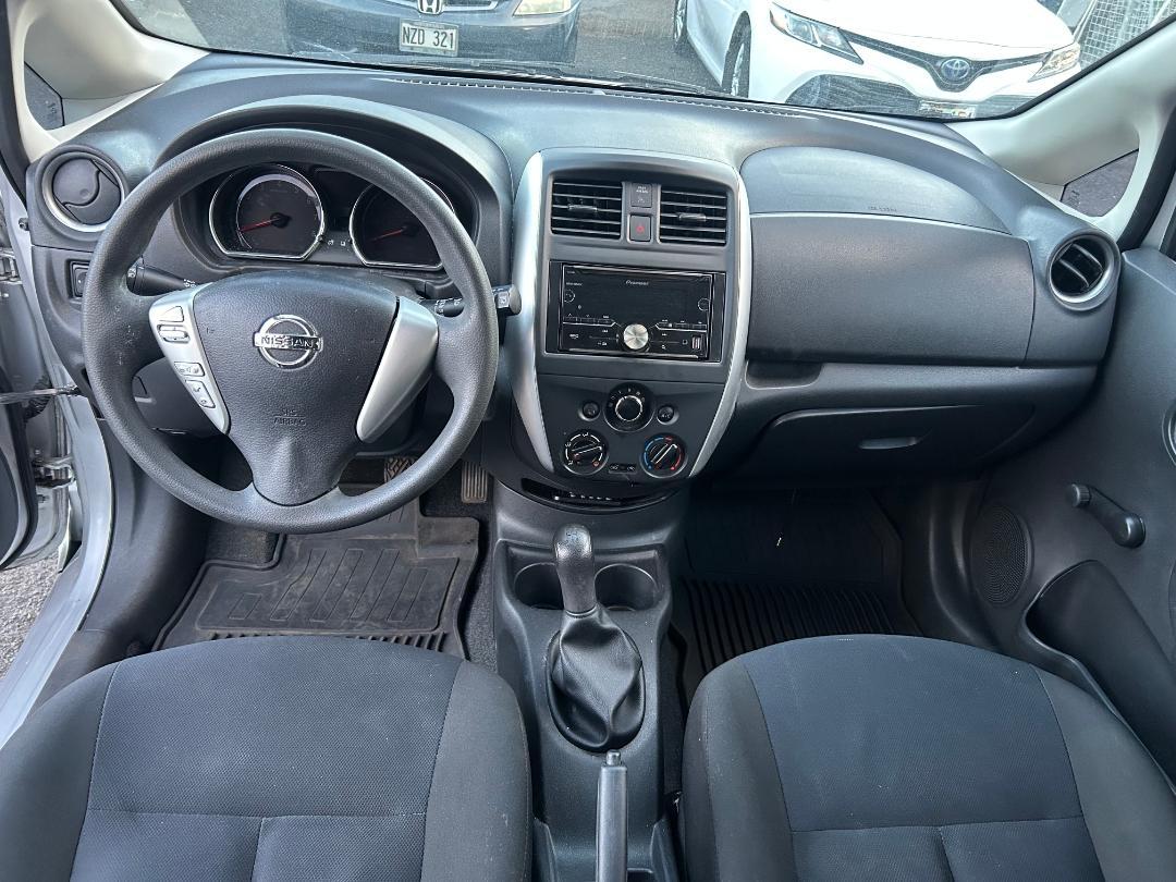 Nissan Versa Note 5dr HB Manual 1.6 S 2015