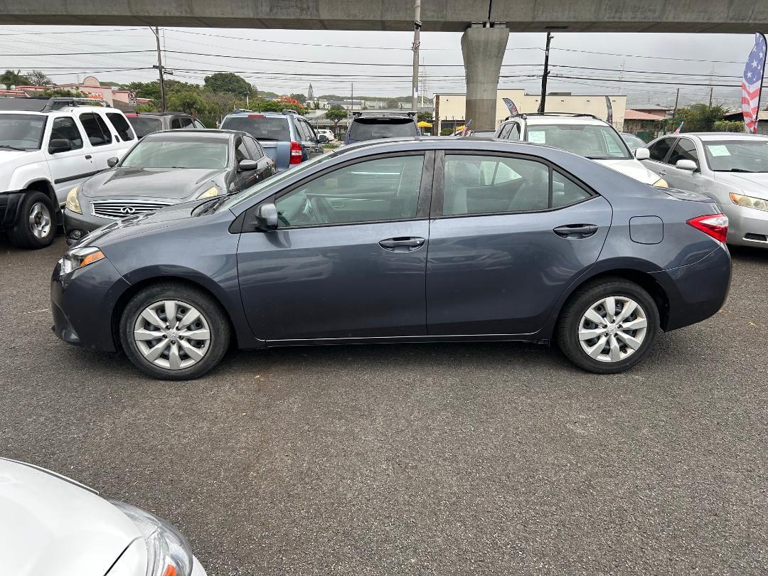 Toyota Corolla 4dr Sdn CVT LE Premium (Natl) 2015