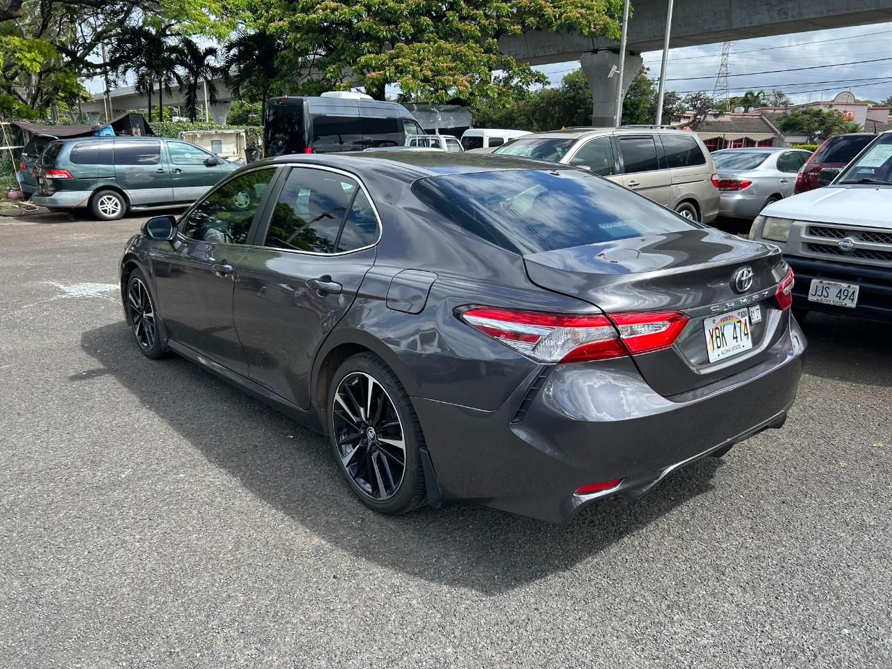 Toyota Camry XLE Auto (Natl) 2018