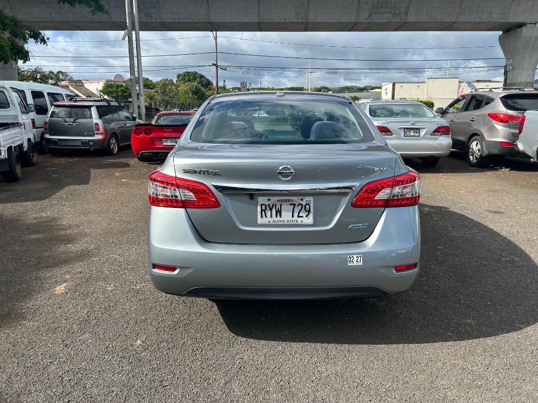 Nissan Sentra 4dr Sdn I4 CVT SV 2013