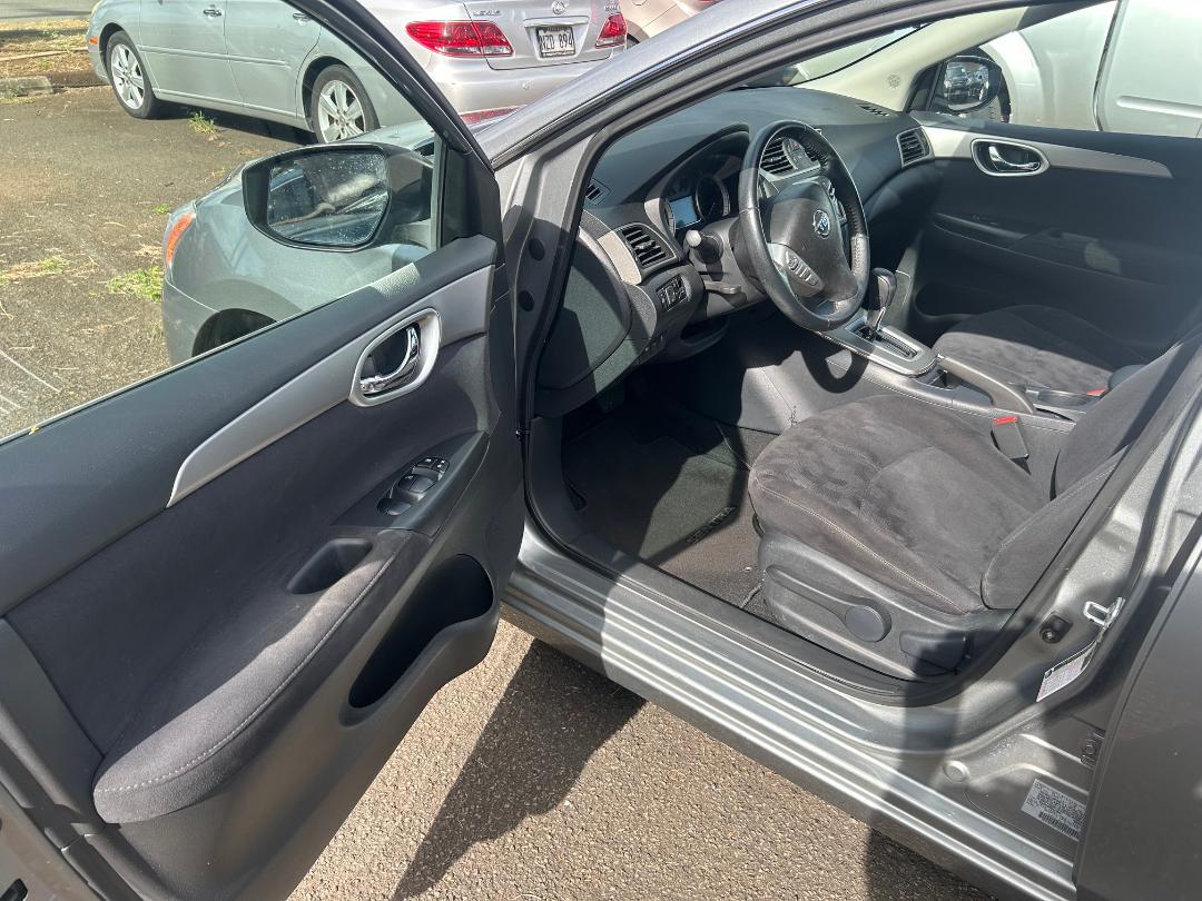 Nissan Sentra 4dr Sdn I4 CVT SV 2013