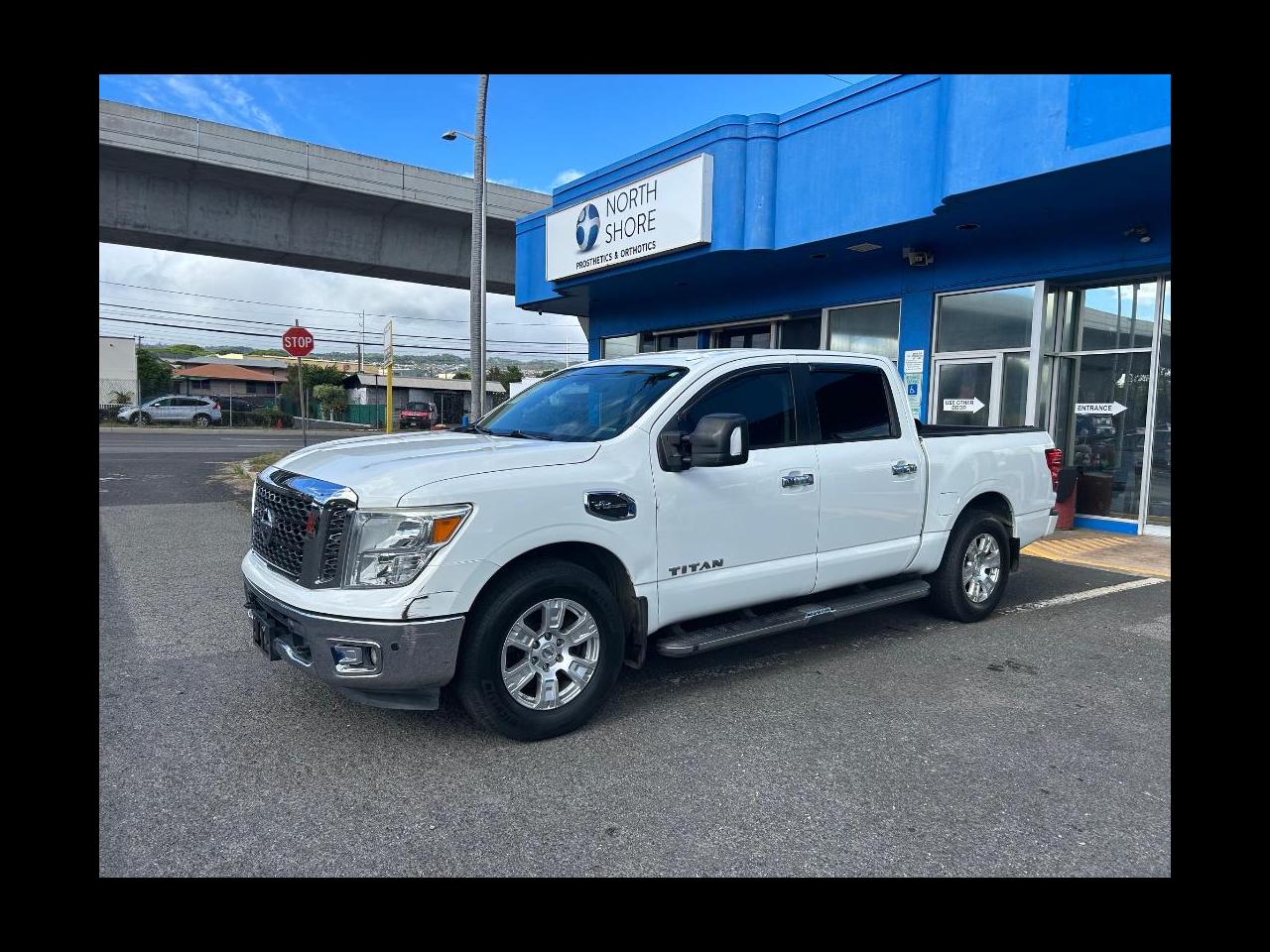 2017 Nissan Titan 4x2 Crew Cab SV