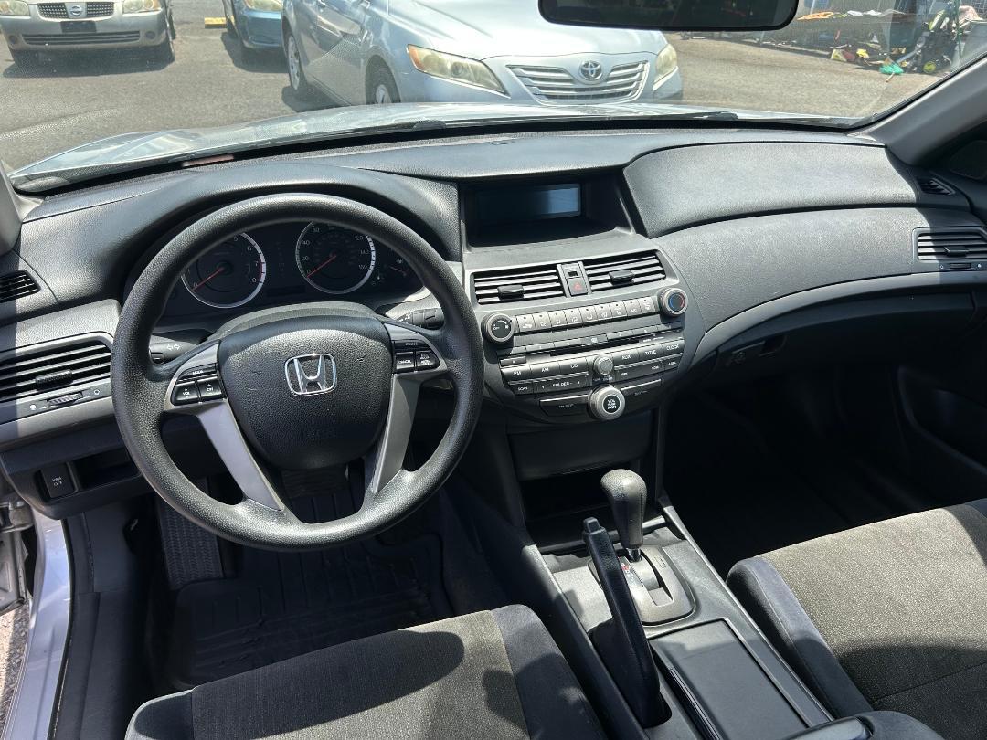 Honda Accord Sdn 4dr I4 Auto LX-P 2010