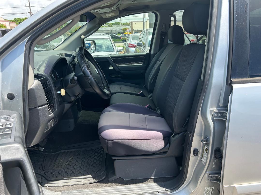 Nissan Titan 2WD Crew Cab XE 2008