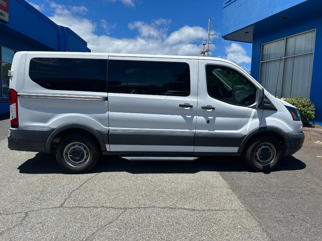 Ford Transit Wagon T-150 130" Low Roof XLT Sliding RH Dr 2017