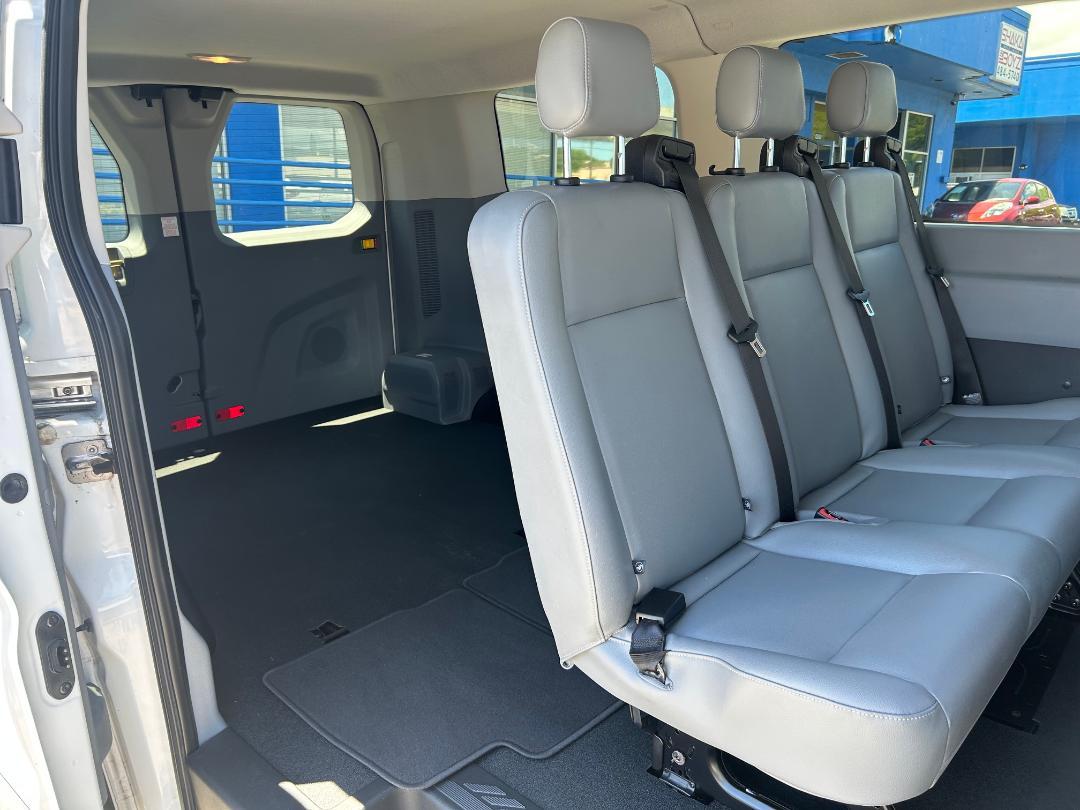 Ford Transit Wagon T-150 130" Low Roof XLT Sliding RH Dr 2017