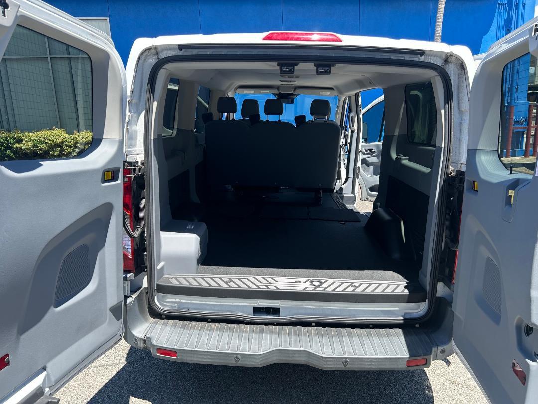 Ford Transit Wagon T-150 130" Low Roof XLT Sliding RH Dr 2017