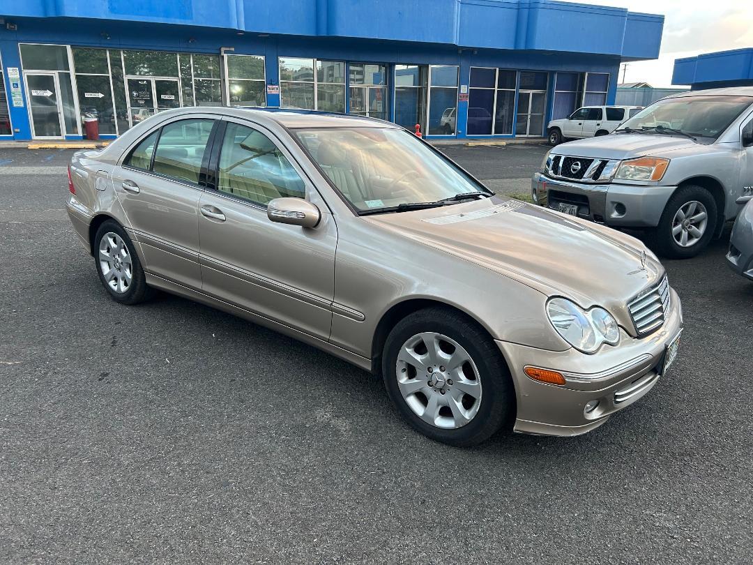 Mercedes-Benz C-Class 4dr Sdn 2.6L 2005