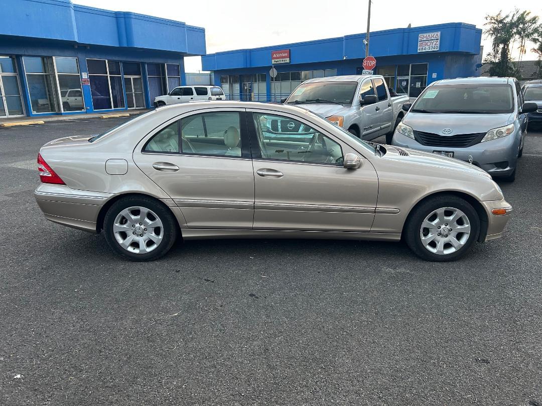 Mercedes-Benz C-Class 4dr Sdn 2.6L 2005