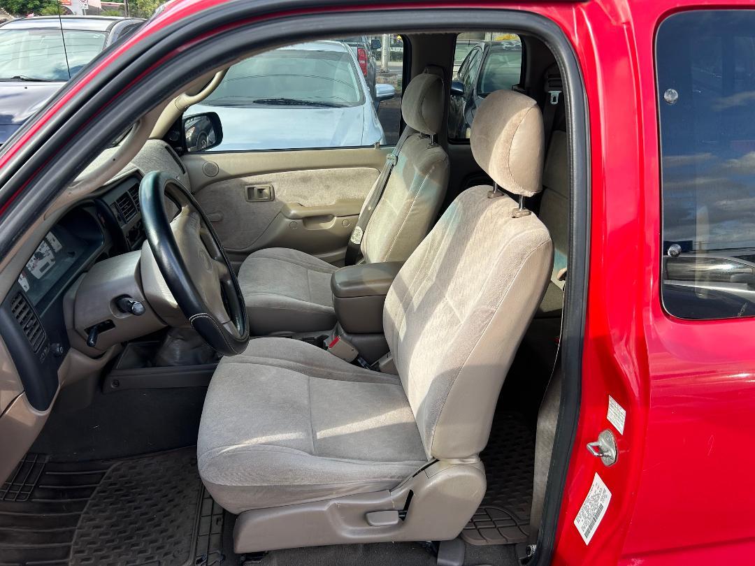 Toyota Tacoma XtraCab Manual (Natl) 2003