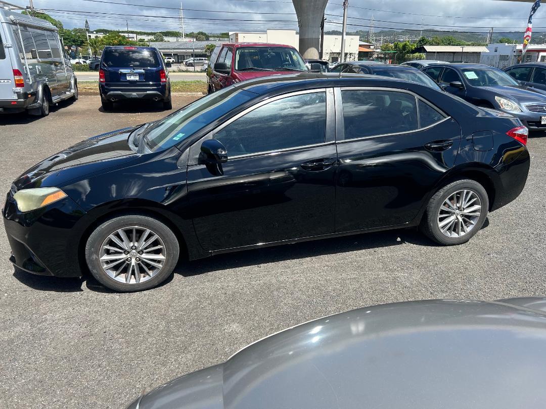 Toyota Corolla 4dr Sdn CVT LE Premium (Natl) 2014