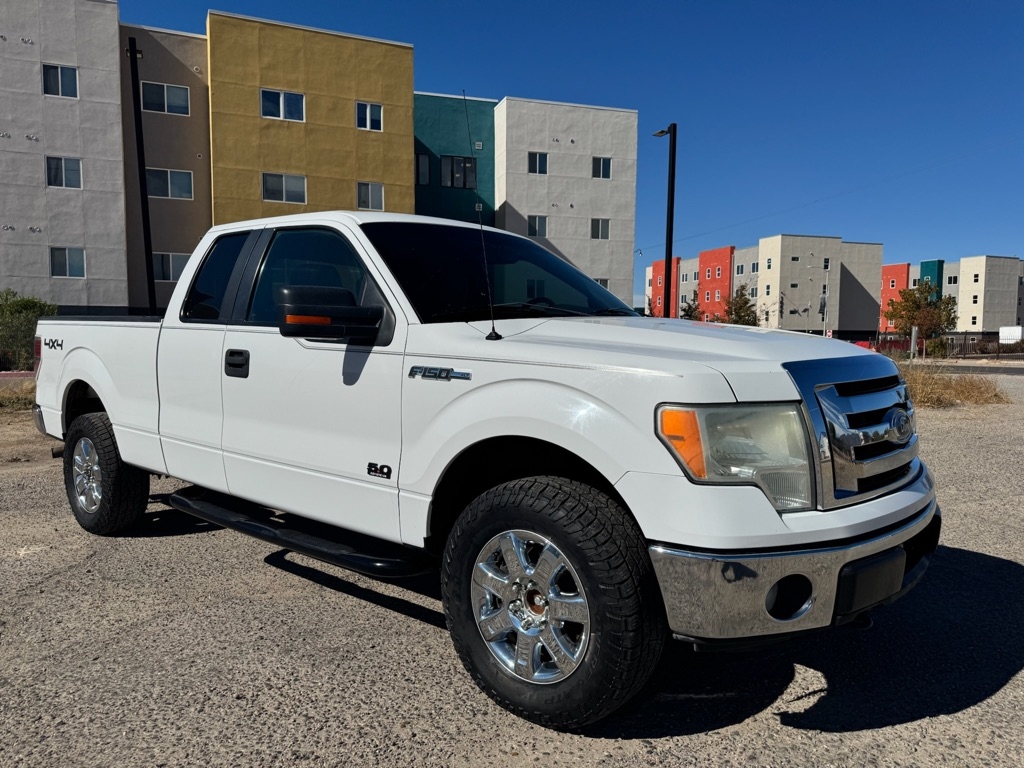 2011 Ford F-150 XL SuperCab 8-ft. Bed 4WD