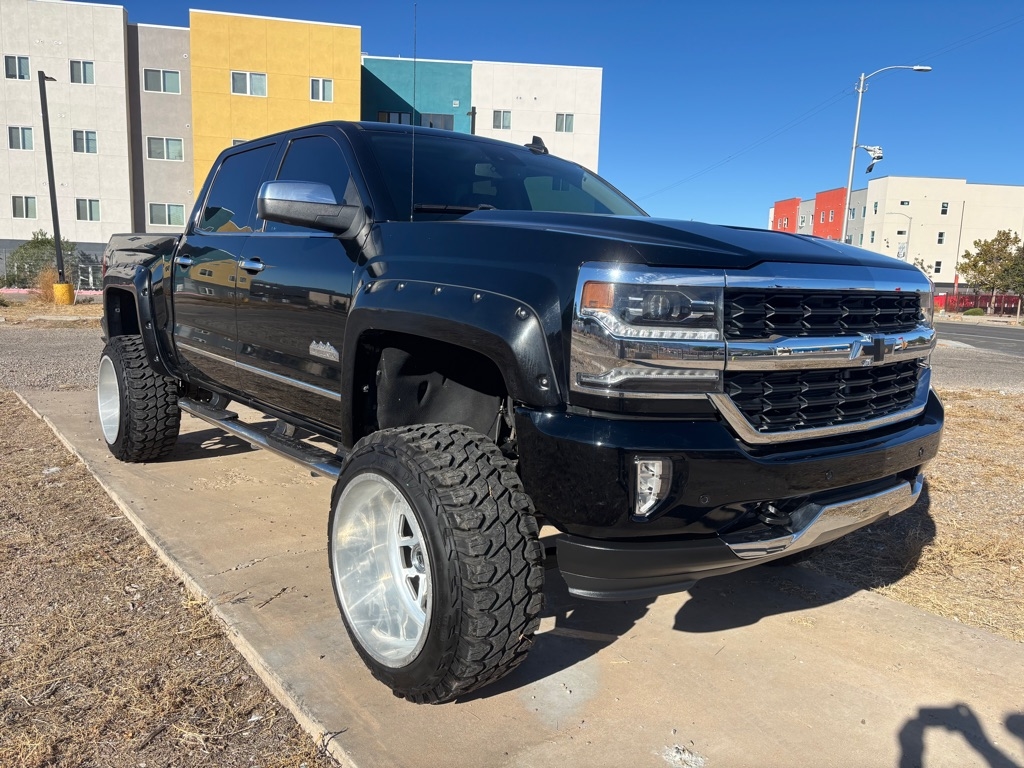 2016 Chevrolet Silverado 1500 High Country Crew Cab Long Box 4WD