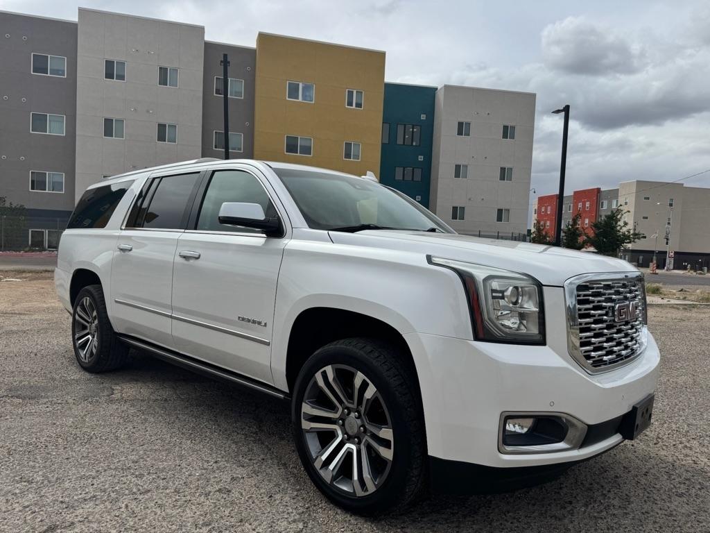 2018 GMC Yukon XL Denali 4WD