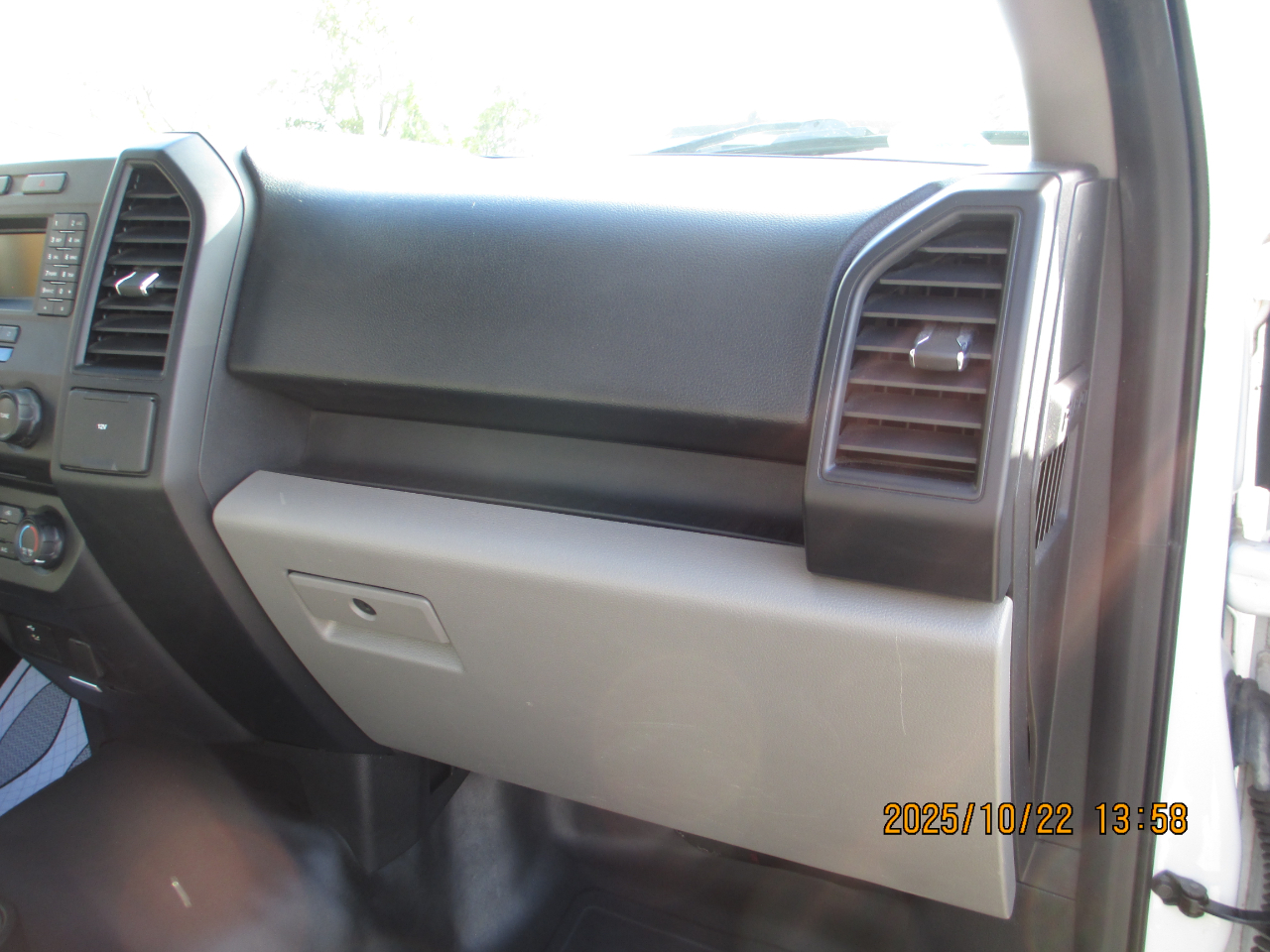 Ford F-150 XL 6.5-ft. Bed 2WD 2016 Ford F-150 XL 6.5-ft. Bed 2WD 2016