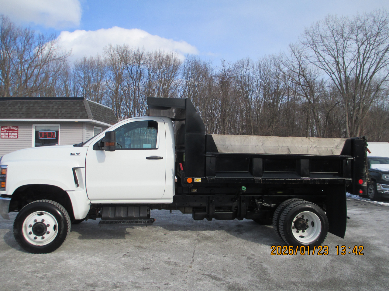 International CV515  2020