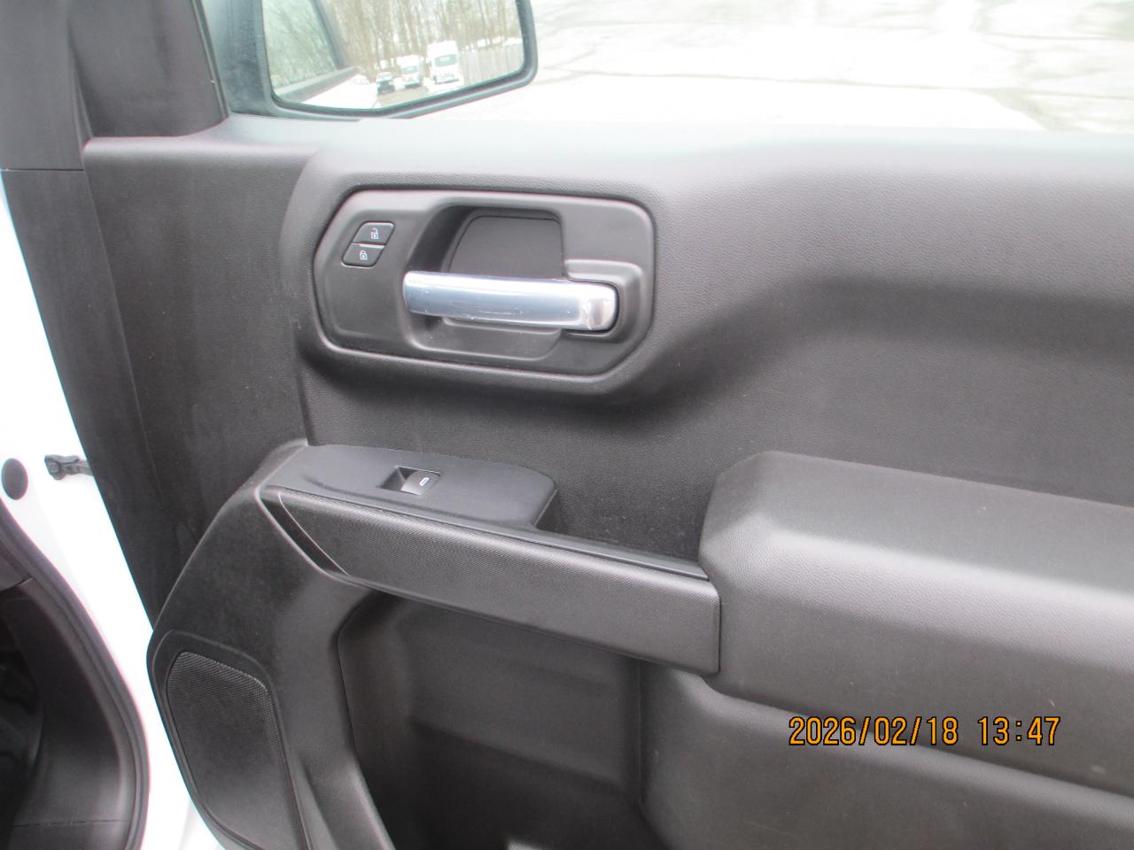 Chevrolet Silverado 1500 4WD Crew Cab 147" Work Truck 2023