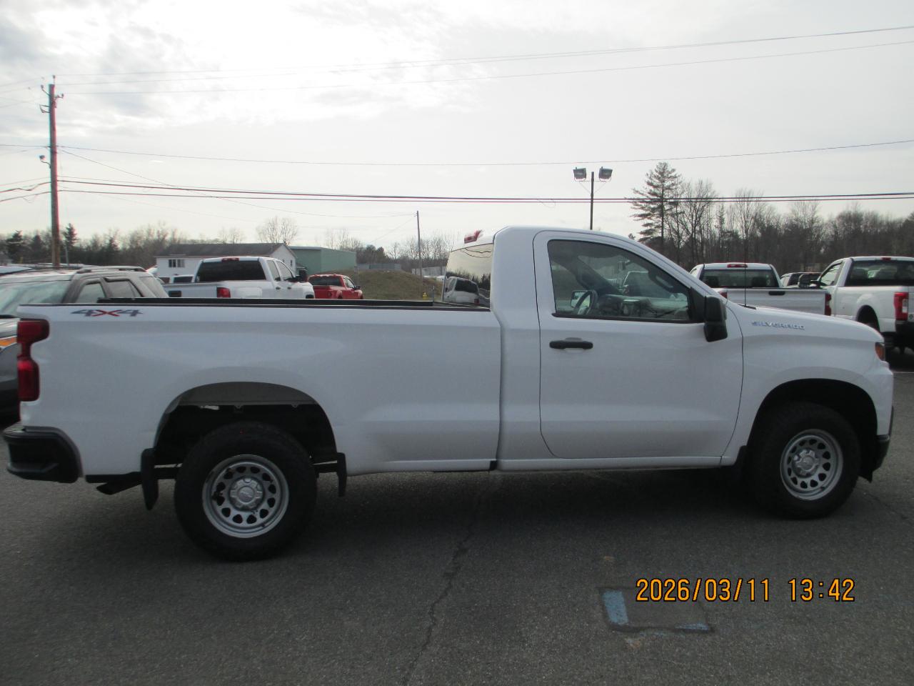Chevrolet Silverado 1500 4WD Reg Cab 140" Work Truck 2021