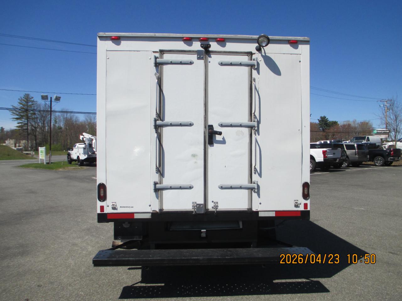 GMC Savana Commercial Cutaway 3500 Van 139" 2020