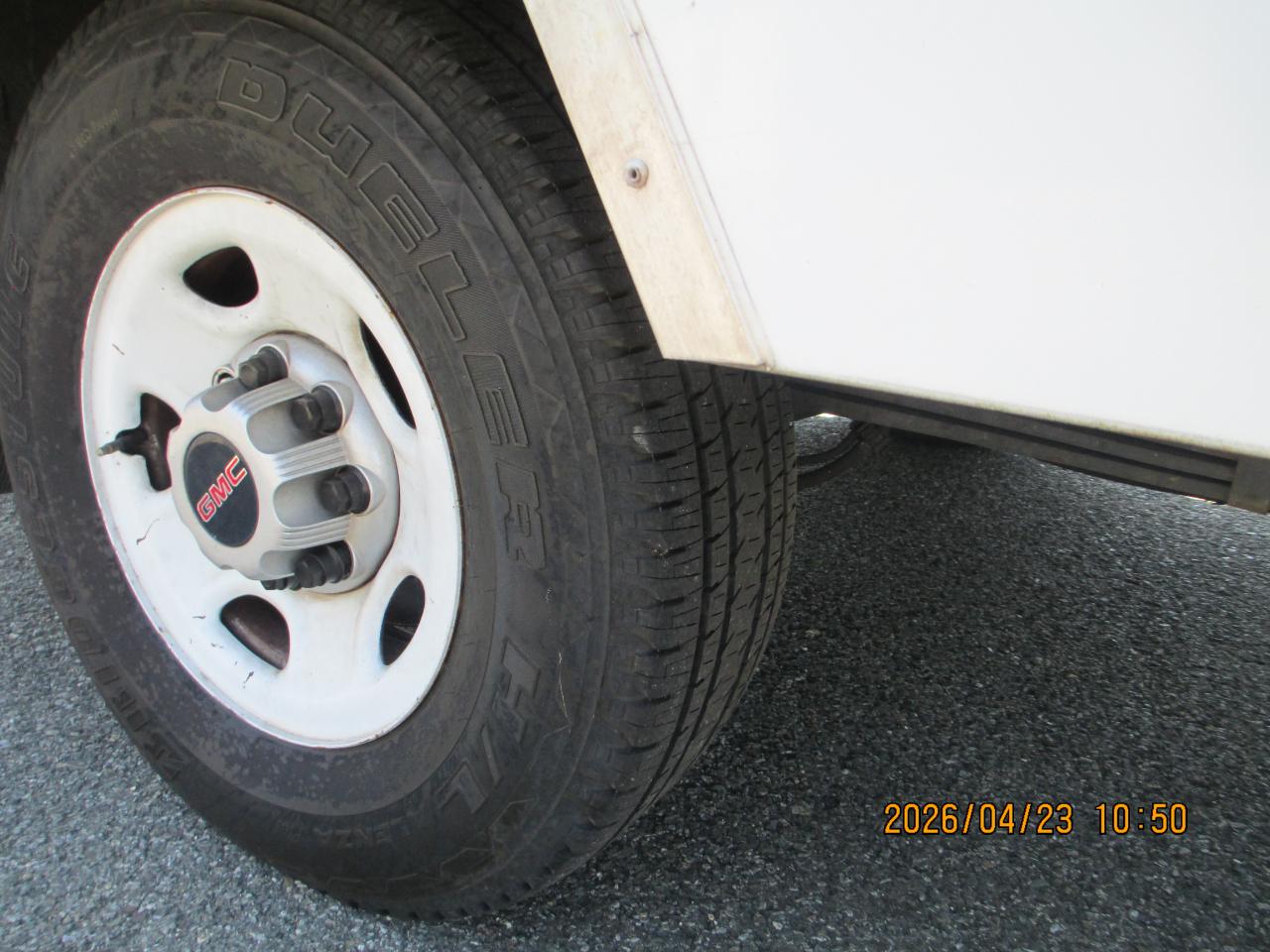 GMC Savana Commercial Cutaway 3500 Van 139" 2020