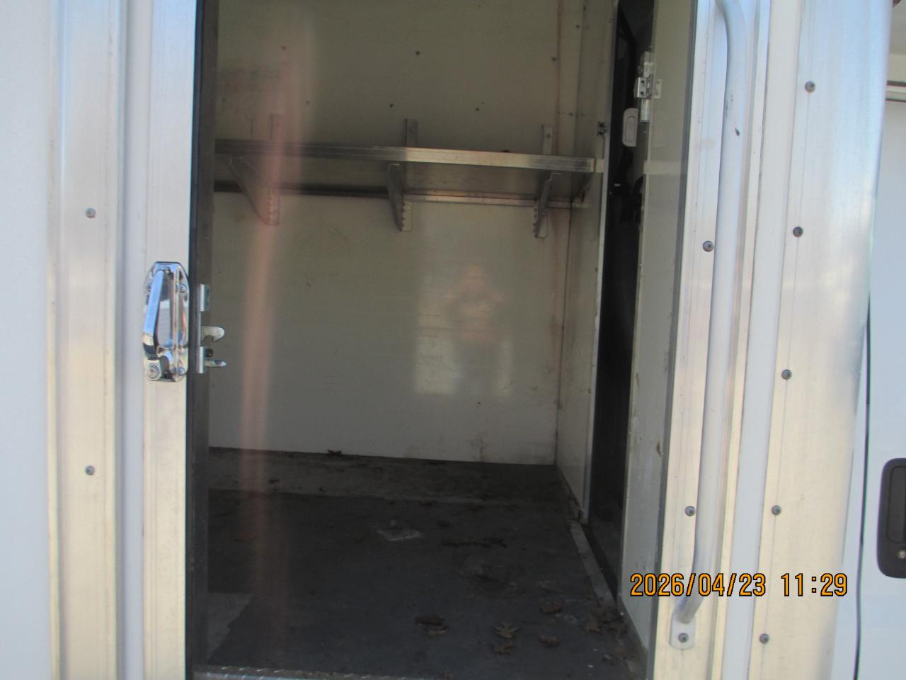 GMC Savana Commercial Cutaway 4500 Van 159" 2022