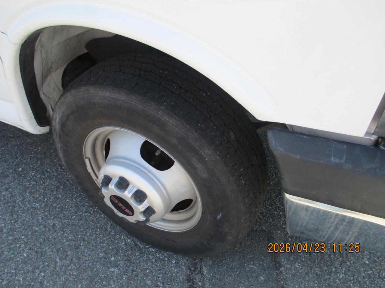 GMC Savana Commercial Cutaway 4500 Van 159" 2022