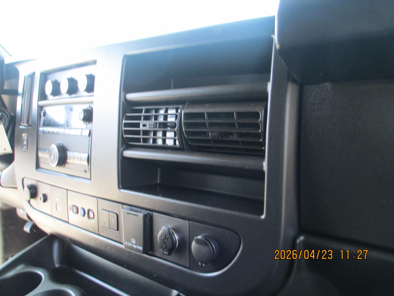 GMC Savana Commercial Cutaway 4500 Van 159" 2022