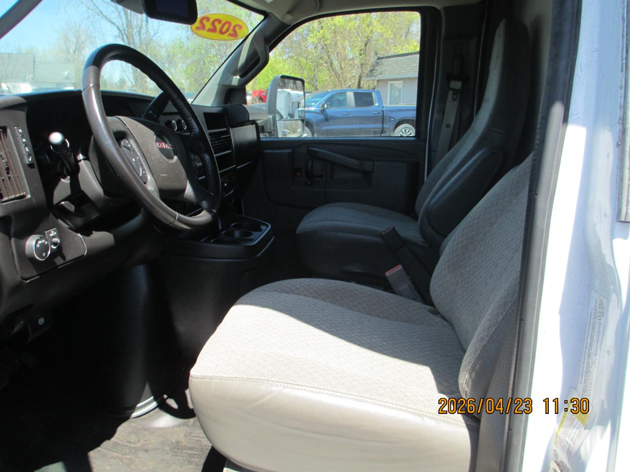 GMC Savana Commercial Cutaway 4500 Van 159" 2022