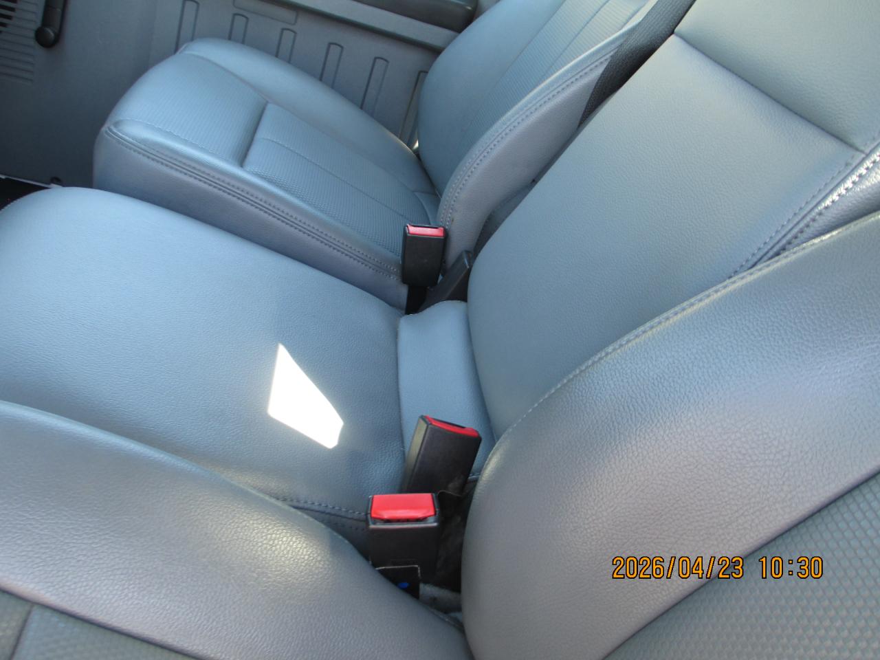 Ford Super Duty F-450 DRW 2WD Reg Cab 141" WB 60" CA XL 2016