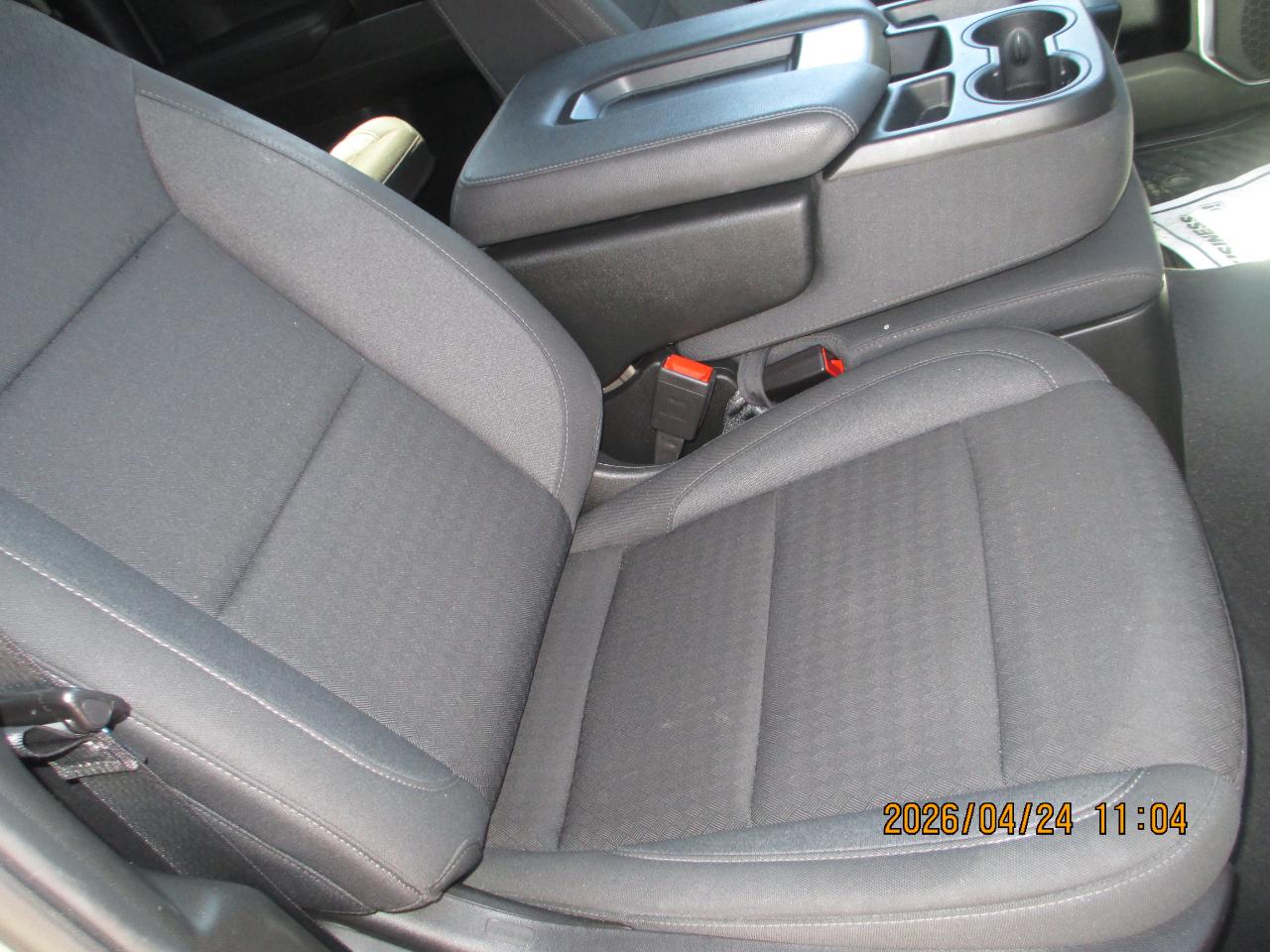 GMC Sierra 1500 4WD Crew Cab 157" SLE 2024