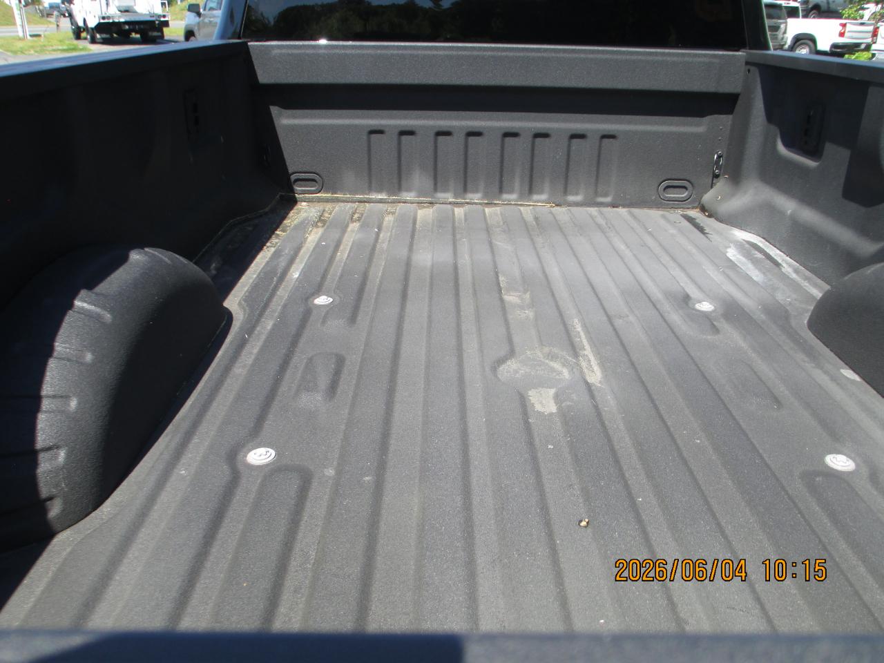 Ford Super Duty F-350 SRW XL 4WD SuperCab 8' Box 2024
