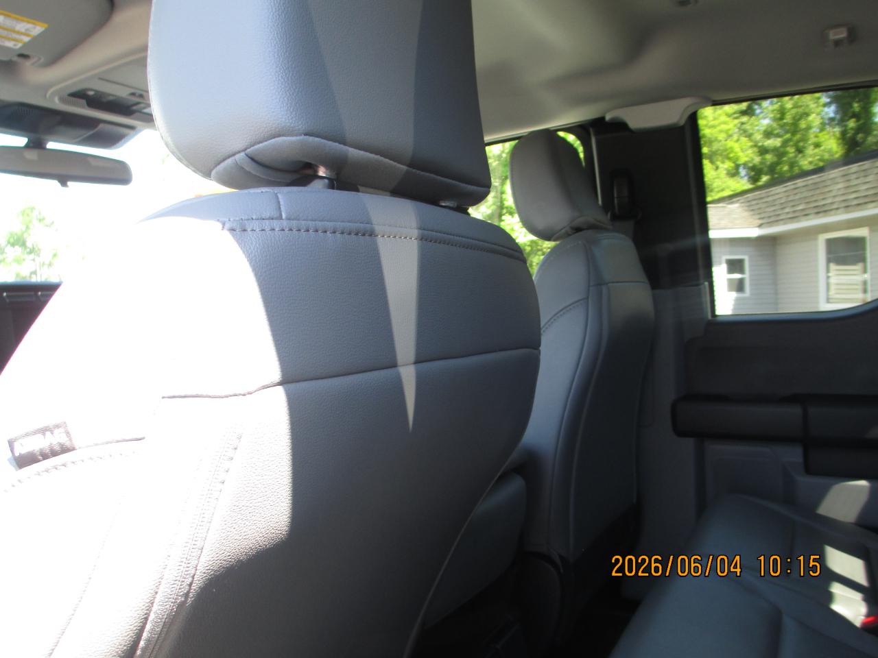 Ford Super Duty F-350 SRW XL 4WD SuperCab 8' Box 2024