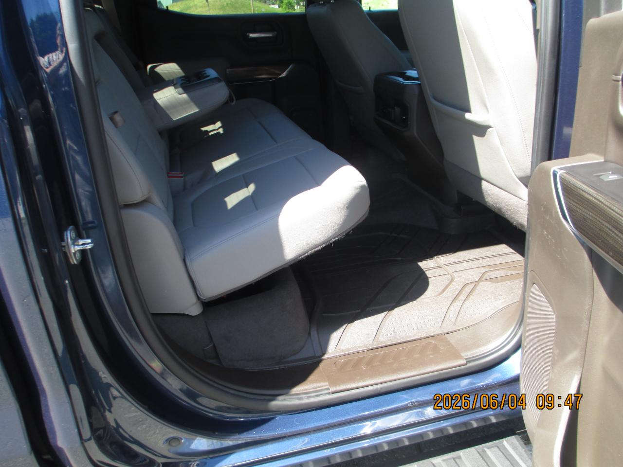 Chevrolet Silverado 1500 4WD Crew Cab 147" RST 2019